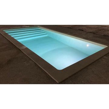 Piscine encastrable 650x325cm